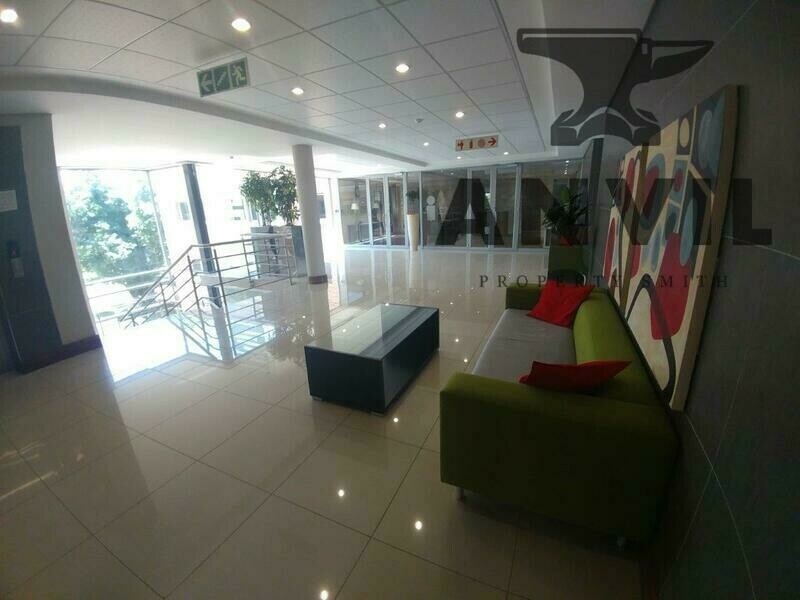 Lacey Oak House, Ballyoaks Office Park, Bryanston - Lacey Oak House - Second Floor RHS property image 3