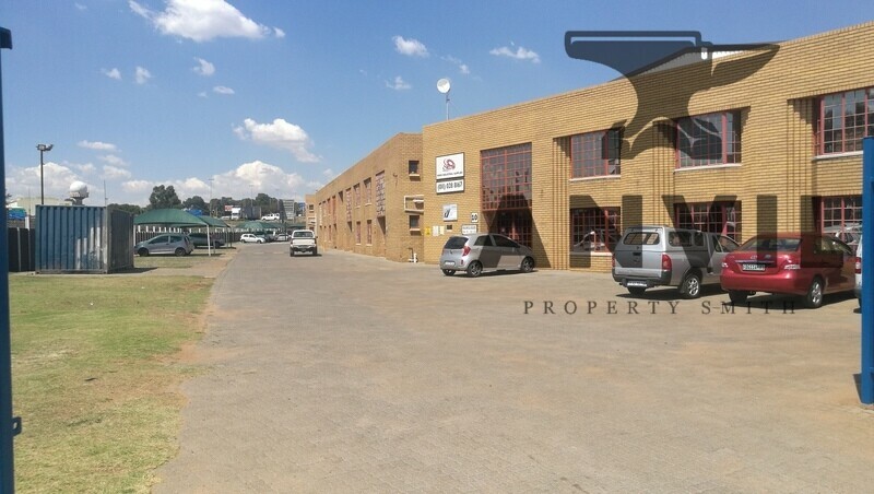 Gateway Industrial Park, 21 Graniet Road  - Unit 15. property image 20