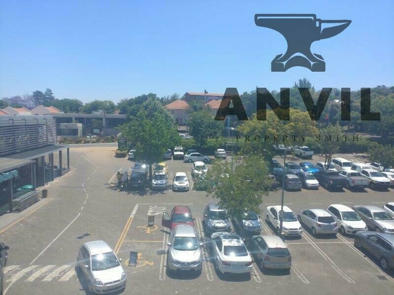 Bryanpark Shopping Centre, Bryanston, Sandton - Bryanpark First Floor - Suite 124 property image 1