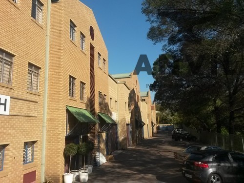 Hi-Tech Mini Factories,Strijdom park Randburg - Unit M property image 16