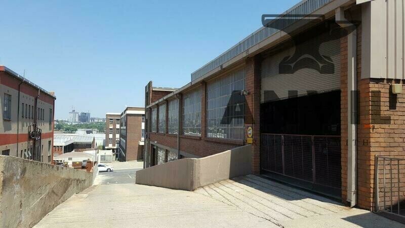 Mazzoni House - Ground floor back unit 1 property image 19