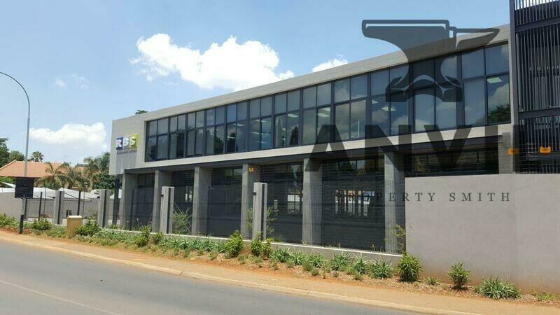 18 Nicol Road - Ground 1-To let  property image 17