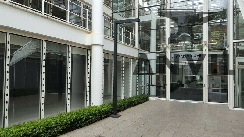 Cradock Heights, Rosebank  - First Floor Unit Overlooking Rosebank Mall property image 2