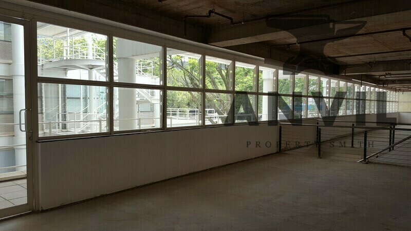 Cradock Heights, Rosebank  - First Floor Unit Overlooking Rosebank Mall property image 10