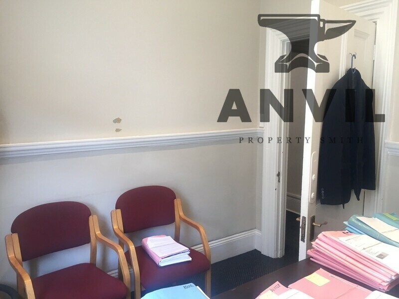 142 Cape Road, Mill Park, Port Elizabeth - Suite 1, 200sqm Unit. property image 10