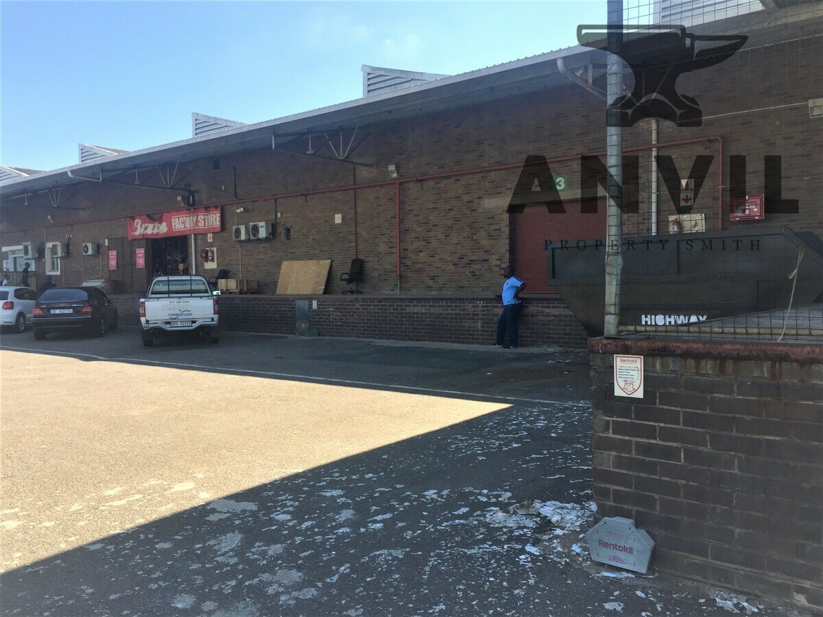 15 Manchester Road, New Germany, Durban Manors Anvil