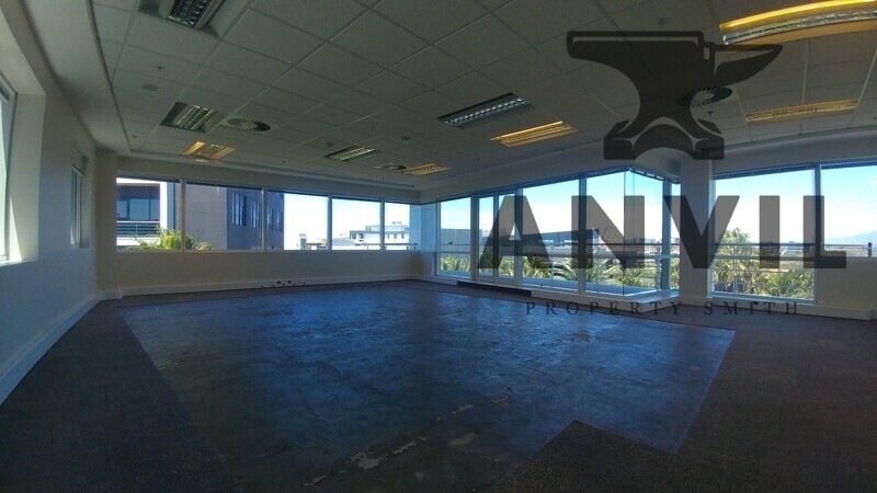 Liberty Life - 1st Floor property image 15