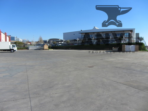 Technohub, Corporate Park North, Midrand - Industrial warehouse with offices  property image 5