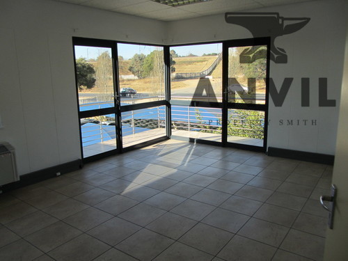 Technohub, Corporate Park North, Midrand - Industrial warehouse with offices  property image 13
