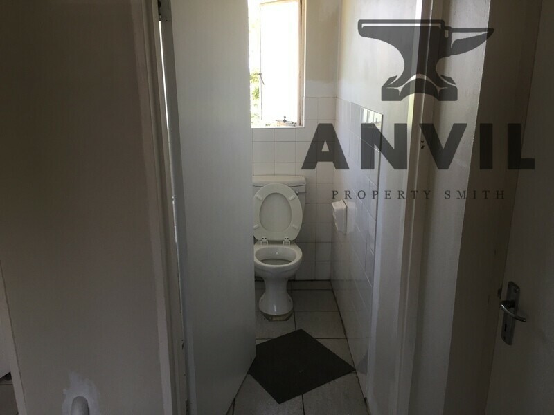 48 Bartlett Road, Sarnia, Pinetown, Durban - 1st Floor office unit property image 12