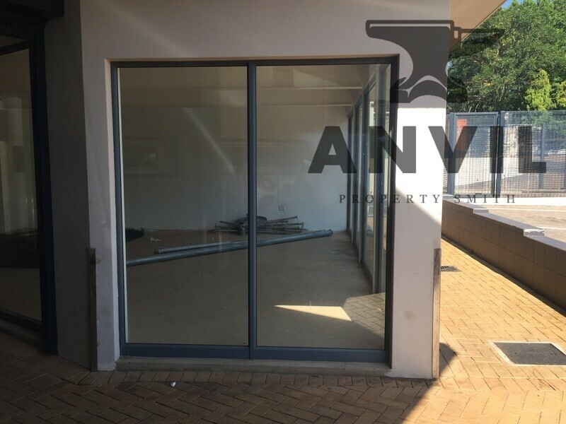 The Delcairn Lifestyle Center, 12 - 14 Village Road, Kloof, Durban - New Glass Store(51sqm) property image 6