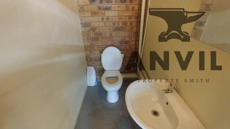 32 Liner Avenue - Unit 1 property image 4