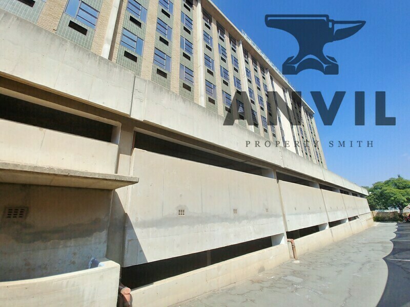 343 Surrey Avenue - 5th Floor property image 6 343 Surrey Avenue - 5th Floor property image 6