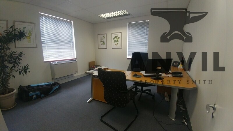 Vineyards Office Estate - Regent House, 1st Floor property image 28