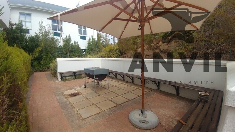 Vineyards Office Estate - Regent House, 1st Floor property image 38