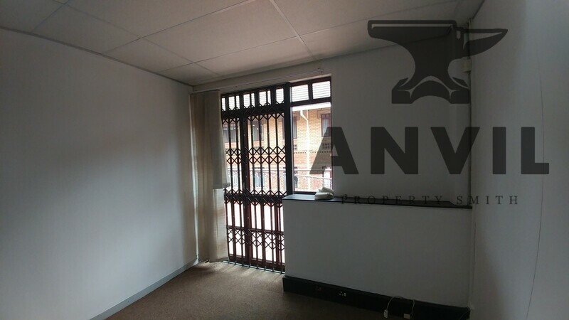 Isle of Houghton - Harrow Court 3 - Ground Floor Unit property image 9