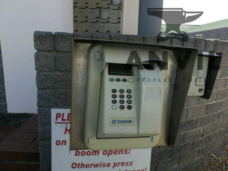 Pinelands Business Park - 300 Square unit property image 10