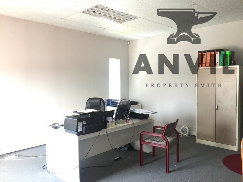 71 6th Avenue, Newton Park, Port Elizabeth - 200sqm Unit property image 8