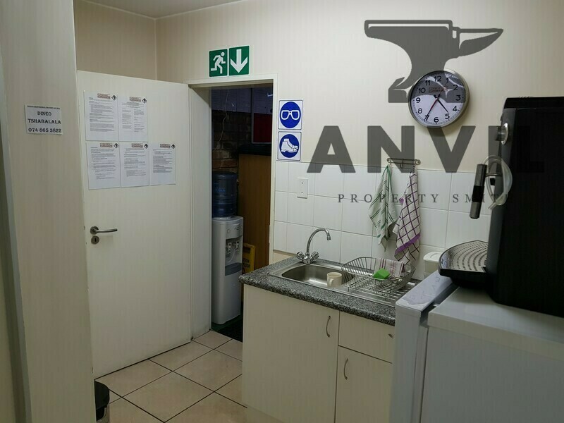 Dunford Industrial Park, Gosforth Business Park, Gosforth Park, Germiston - Unit 5 property image 2