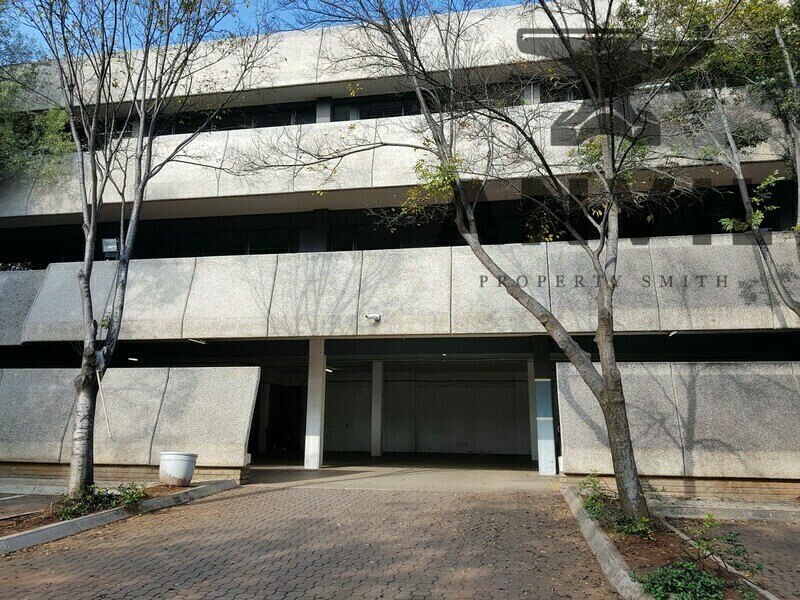 Corner Barlow Rd & Cavaleros Dr, Jupiter, Germiston - POTENTIAL YARD-8500m2 property image 8