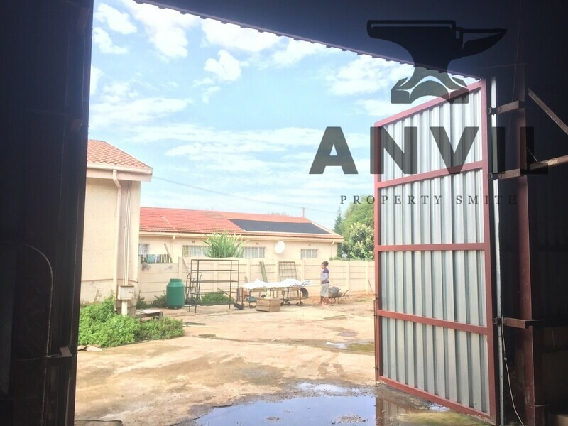 High Road Warehouse For Sale  - Unit 78 & A property image 5