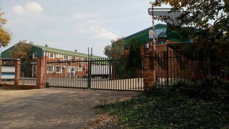 111 Sarel Baard Crescent, Rooihuiskraal, Centurion - Entire building property image 1