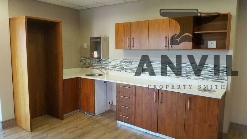 Stoneridge Office park, Building B - Building B first floor property image 12