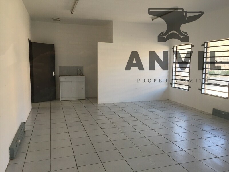 N12 Airport Industrial Park, Bartlett, Boksburg. - Unit 1  property image 11