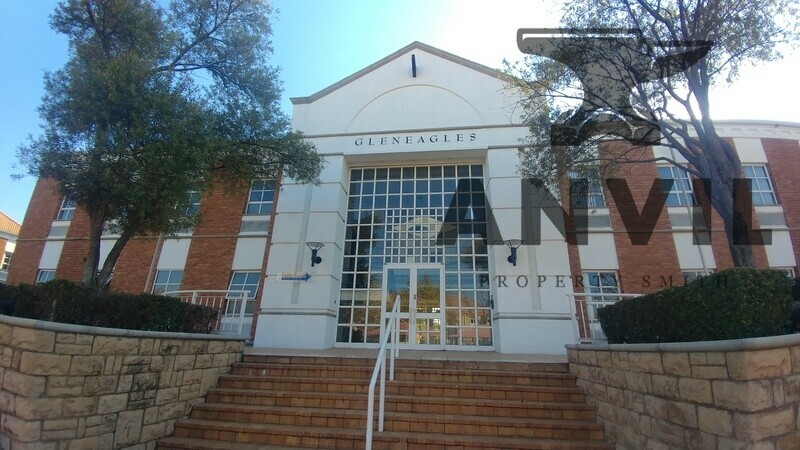 Glen Eagle, Fourways Golf Park - Glen Eagle 1st Floor property image 14