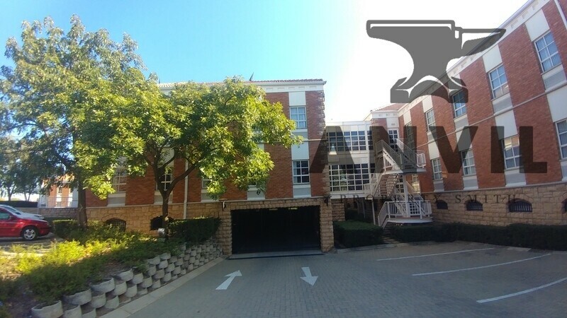Glen Eagle, Fourways Golf Park - Glen Eagle 1st Floor property image 2