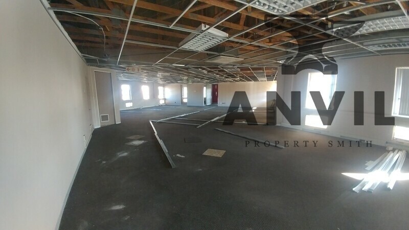 Glen Eagle, Fourways Golf Park - Glen Eagle 1st Floor property image 10