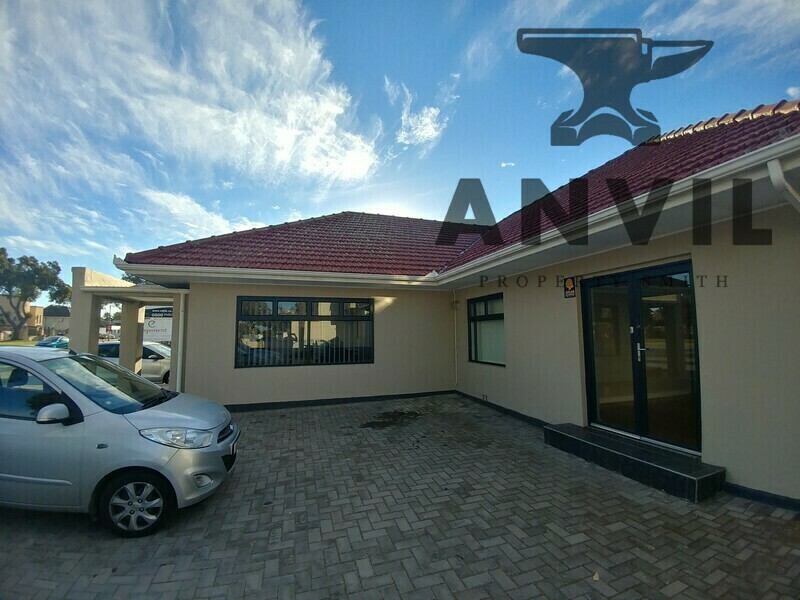 195 Cape Road, Mill Park, Port Elizabeth property image 8 195 Cape Road, Mill Park, Port Elizabeth property image 8