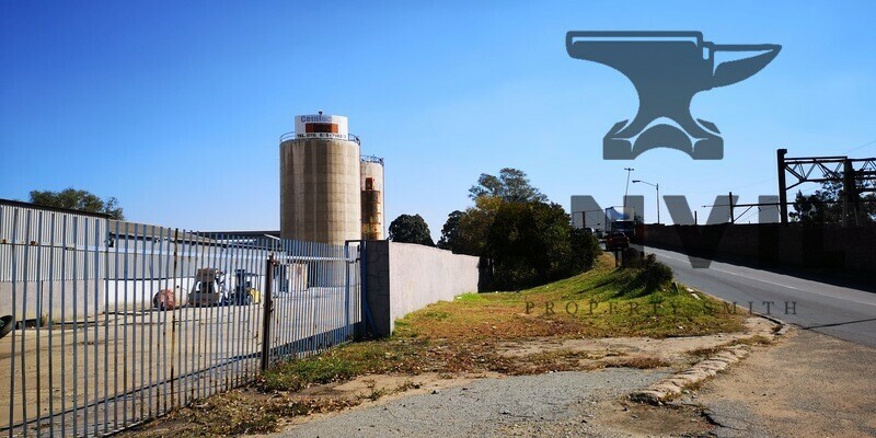 2 Refinery Road, Driehoek, Germiston - 3 Refinery Road, Driehoek, Germiston property image 5