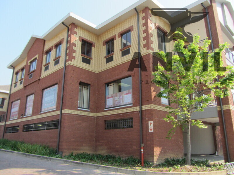 Cambridge Manor, Paulshof - Manor 1 (Ex ER 24 Head Office) property image 37