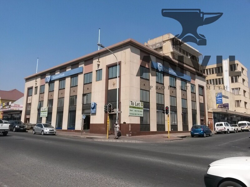 Standard Bank, Boksburg property image 2