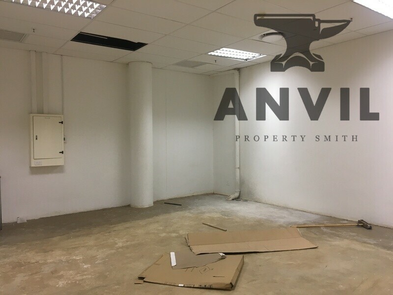 Northpark Mall, Rachel De Beer Road, Pretoria North - Unit 13B property image 8