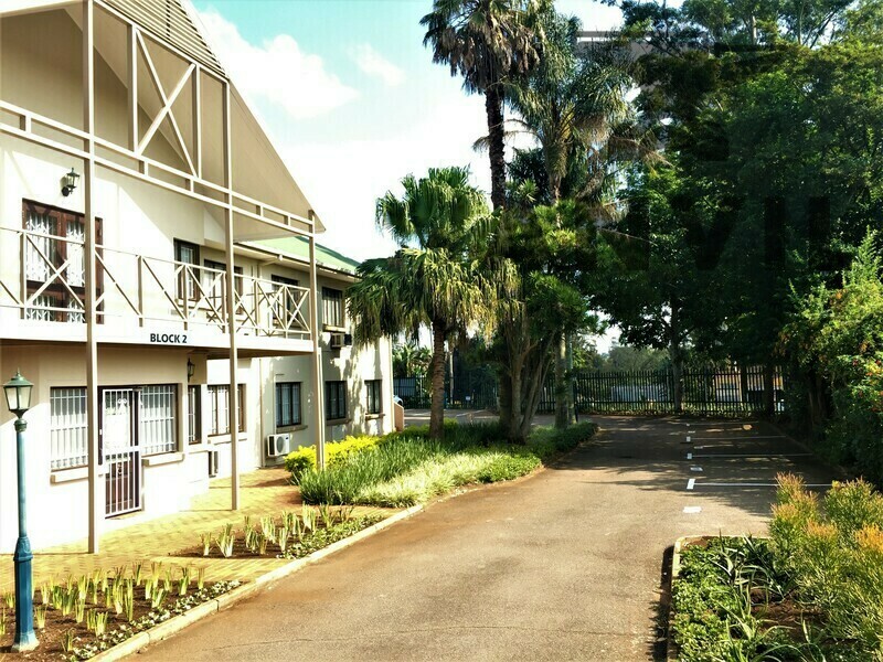 MRM Office Park, 10 Village Road, Kloof, Durban property image 2