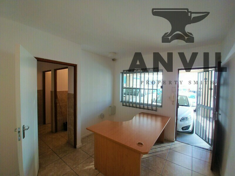 Henton Park, 25 Stella Road, Montague Gardens - Warehouse To Let in Montague Gardens property image 2