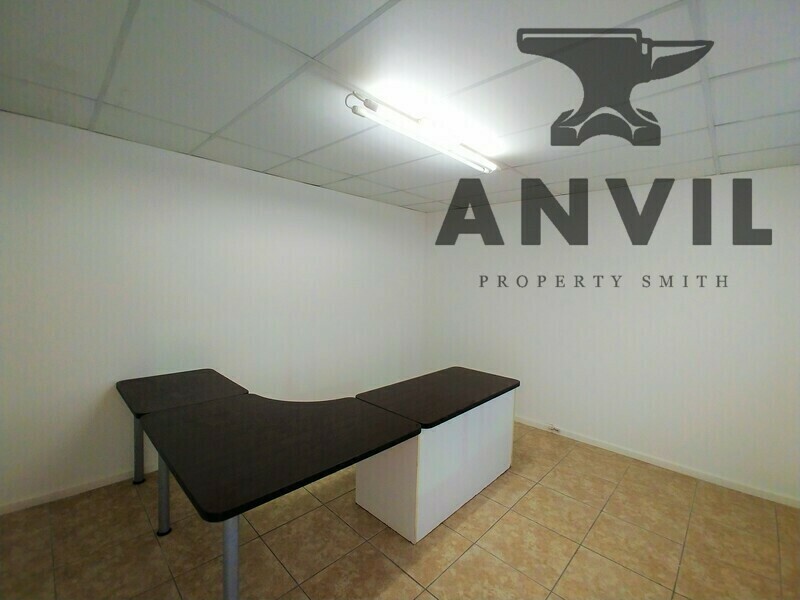 Henton Park, 25 Stella Road, Montague Gardens - Warehouse To Let in Montague Gardens property image 15