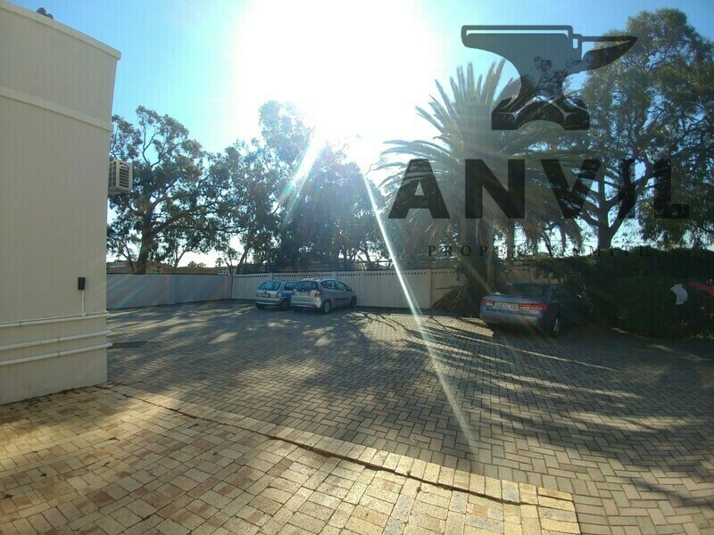 165 Cape Road, Mill Park, Port Elizabeth - Ground Floor Unit 2 property image 5