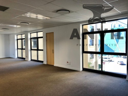 Corobay Corner Block B, Menlyn, Pretoria - Block B - FF Unit B property image 7