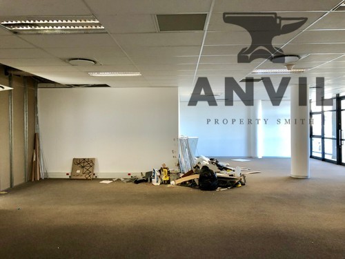 Corobay Corner Block B, Menlyn, Pretoria - Block B - FF Unit B property image 12