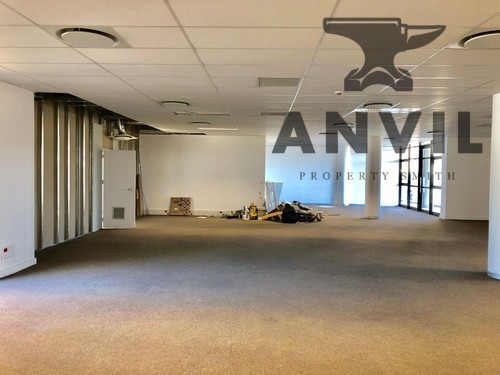 Corobay Corner Block B, Menlyn, Pretoria - Block B - FF Unit B property image 14