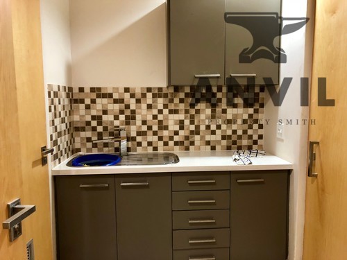 Corobay Corner Block B, Menlyn, Pretoria - Block B - FF Unit B property image 17