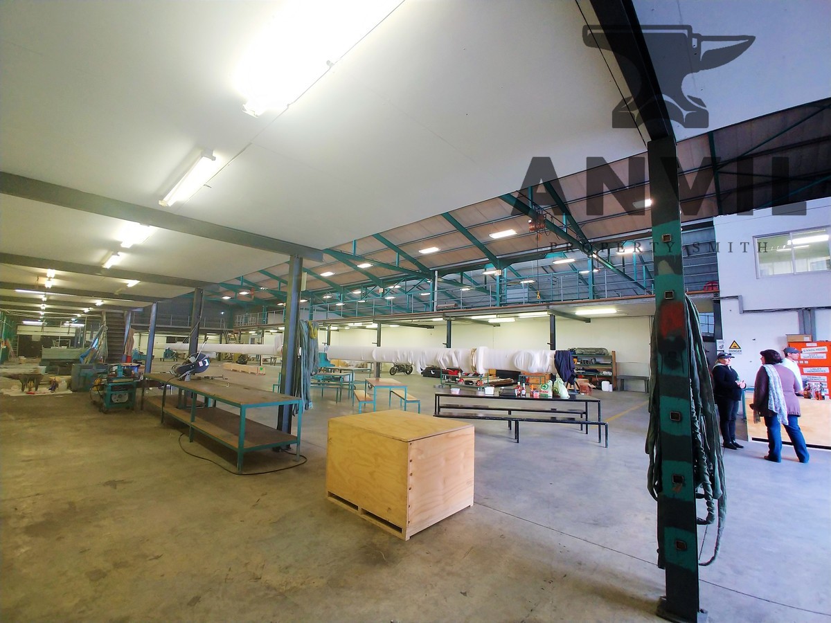 PRIME 3070m2 Warehouse TO LET in Montague Gardens