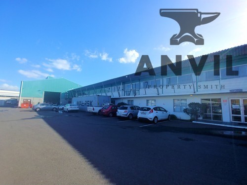 22 Bolt Avenue, Montague Gardens - Large Industrial Warehouse TO LET in Montague Gardens property image 20