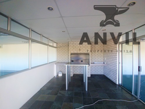 22 Bolt Avenue, Montague Gardens - Large Industrial Warehouse TO LET in Montague Gardens property image 26