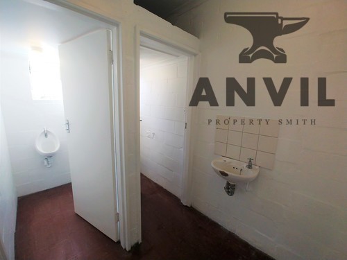 Pelican Park, 5 Esso Road, Montague Gardens - Unit 10 property image 16 Pelican Park, 5 Esso Road, Montague Gardens - Unit 10 property image 16