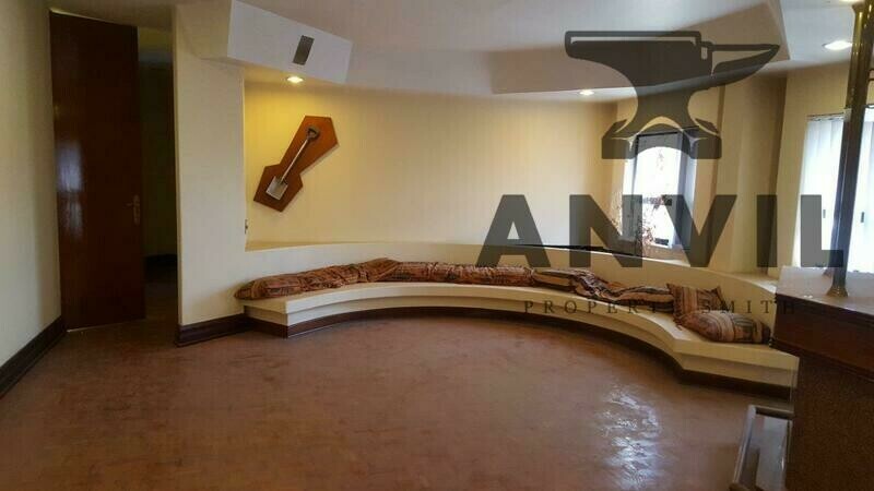 26 Kings Road - Entire building property image 16