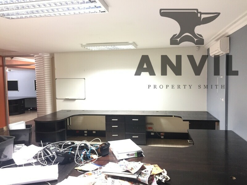Knights Bridge, 16 Westville Road, Westville, Durban - Commercial Office in Westville Road to let,16 Westville Road, Westville, Durban property image 7